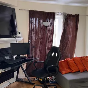  Appartement Travellers Canada